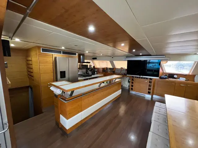 Sunreef 70 Sailing