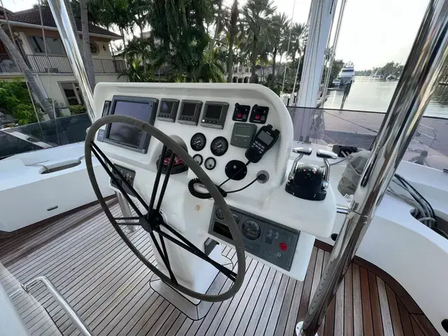 Sunreef 70 Sailing