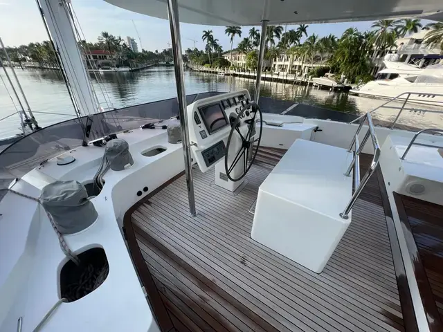 Sunreef 70 Sailing