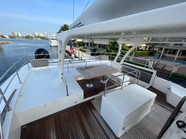 Sunreef 70 Sailing