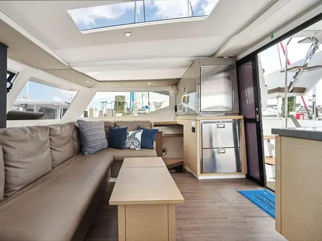 Fountaine Pajot Lucia 40