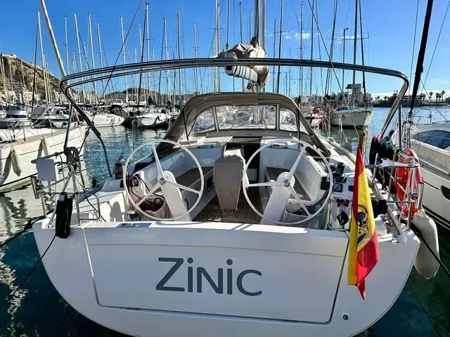 Hanse 445