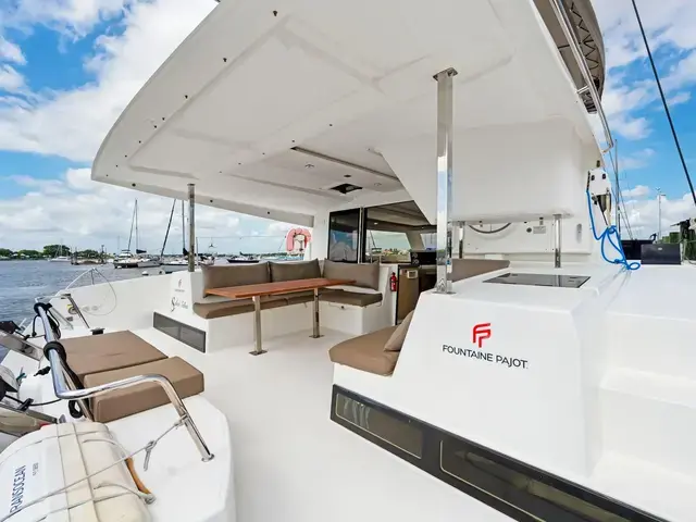 Fountaine Pajot Lucia 40