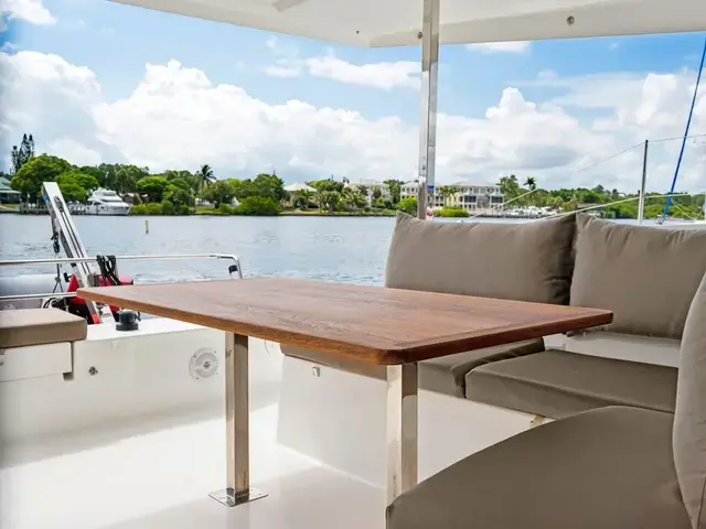 Fountaine Pajot Lucia 40