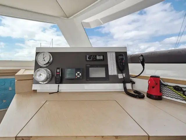 Fountaine Pajot Lucia 40