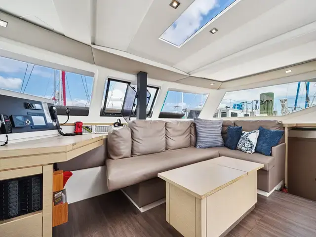 Fountaine Pajot Lucia 40