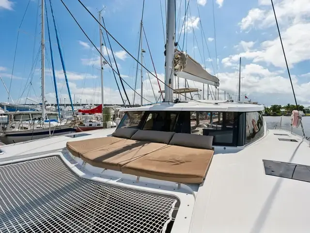 Fountaine Pajot Lucia 40