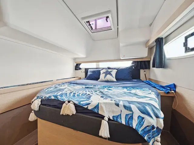 Fountaine Pajot Lucia 40