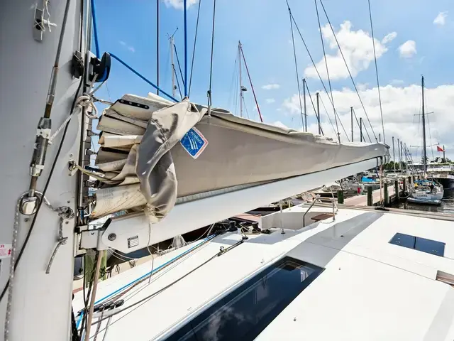 Fountaine Pajot Lucia 40