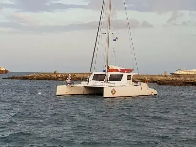 Custom Sunrise 59 Day Charter