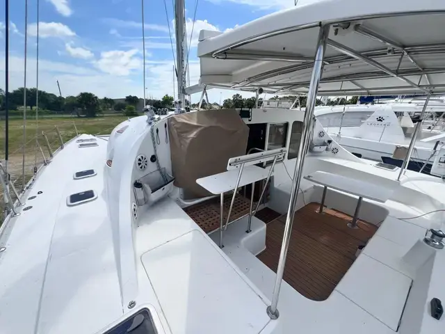 Lagoon 410-S2