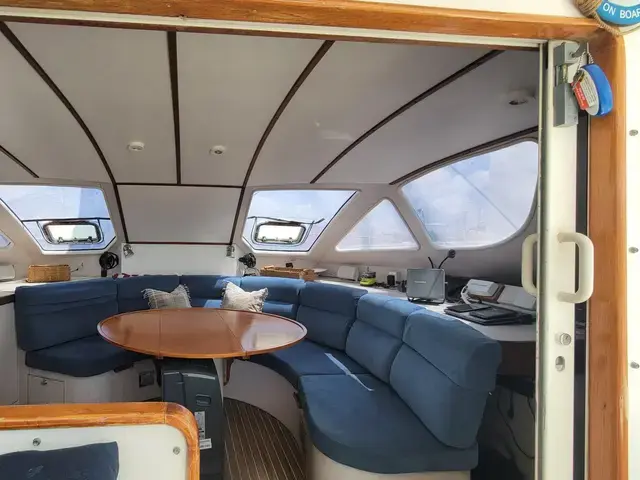 Catana 411