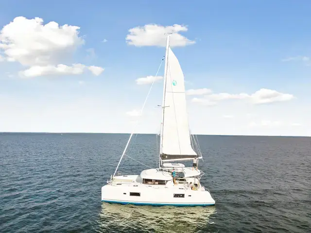 Lagoon 42