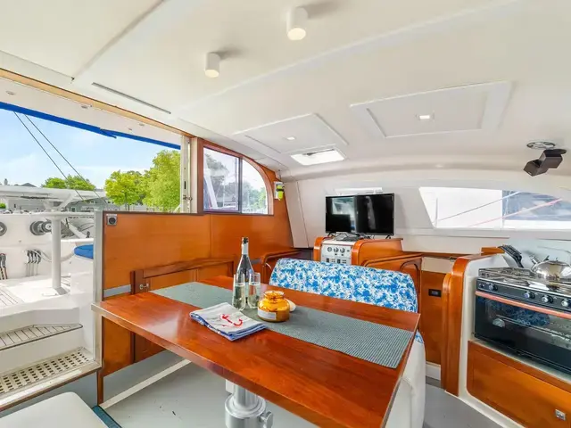 Catana 42 OWNERS VERSION