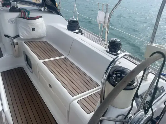 Jeanneau Sun Odyssey 43