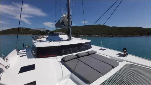 2020 Fountaine Pajot saona 47