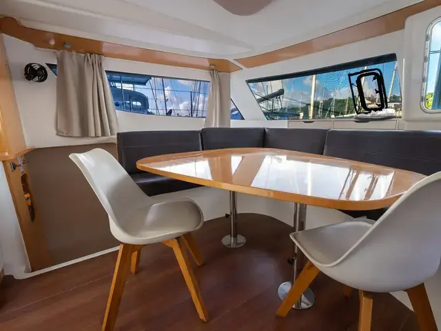 Fountaine Pajot Orana 44