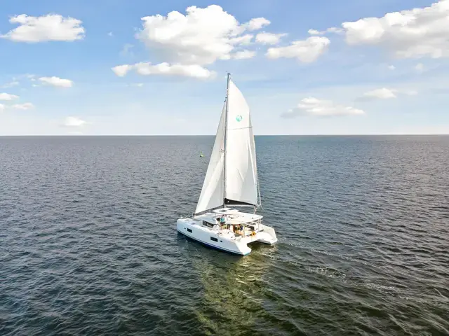 Lagoon 42