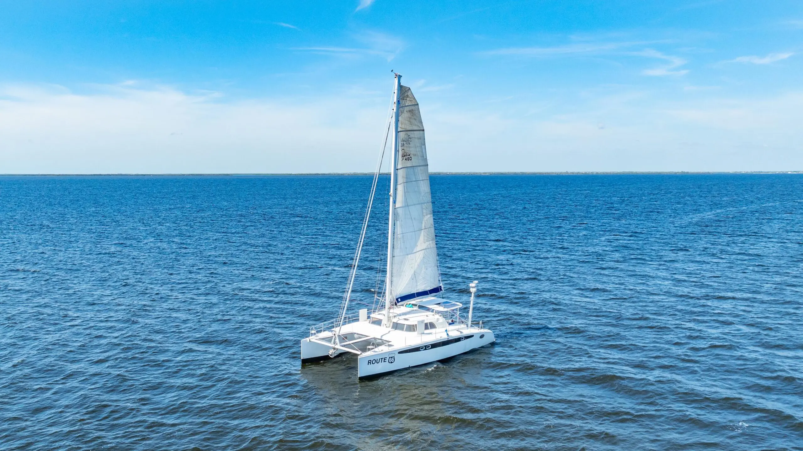 2005 Dolphin 460