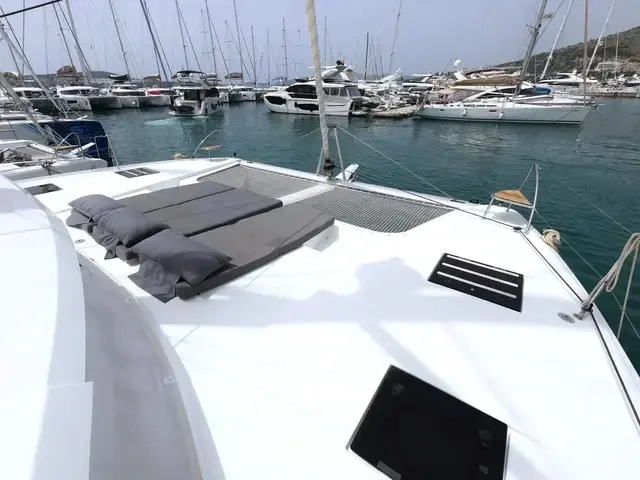 Fountaine Pajot Saona 47