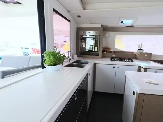 Fountaine Pajot Saona 47