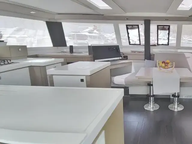 Fountaine Pajot Saona 47