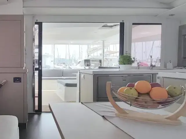 Fountaine Pajot Saona 47