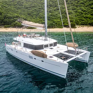 2012 Lagoon 560