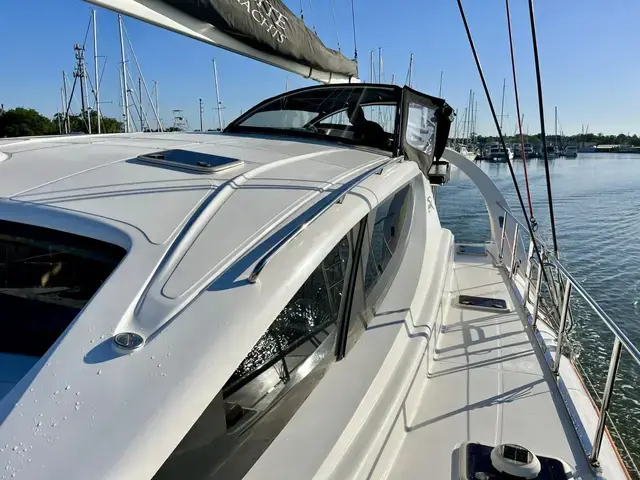 Xquisite Yachts X5