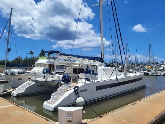 Catana 65