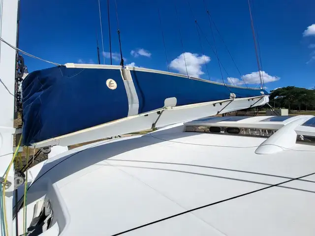 Catana 65