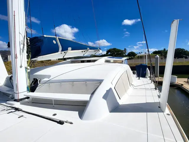 Catana 65