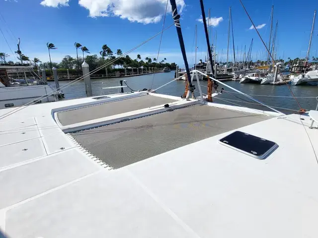 Catana 65