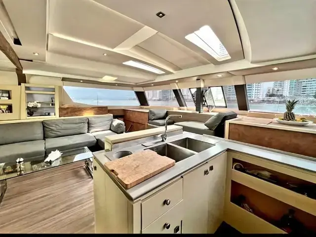 Fountaine Pajot Ipanaema 58 Power Catamaran