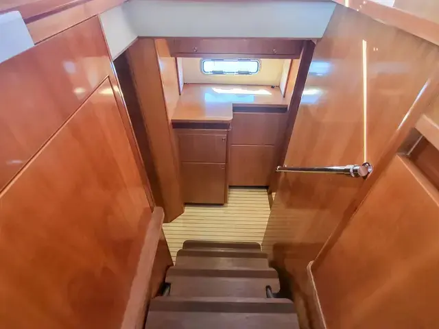 Catana 65