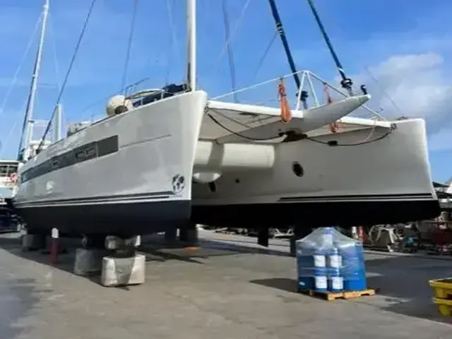 Catana 65