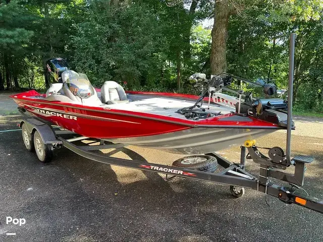 Tracker Boats Pro Team 195TXW