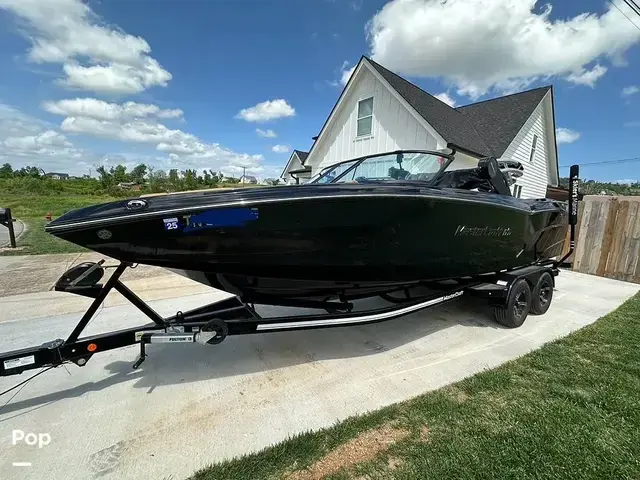 Mastercraft NXT24