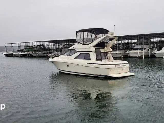 Bayliner Avanti 3488 Command Bridge