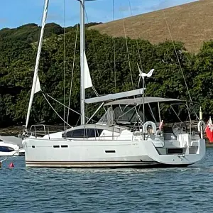 2012 Jeanneau Sun Odyssey 44 DS