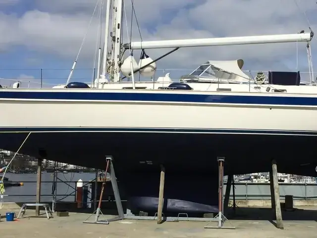 Hallberg-Rassy 53