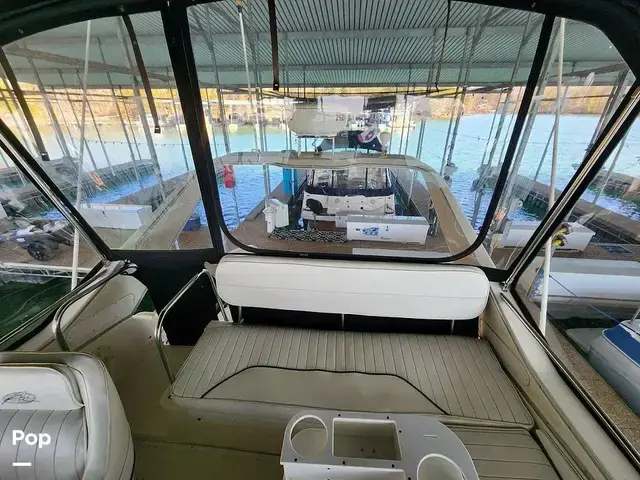 Bayliner Avanti 3488 Command Bridge