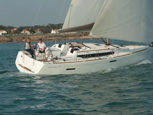 Jeanneau Sun Odyssey 379