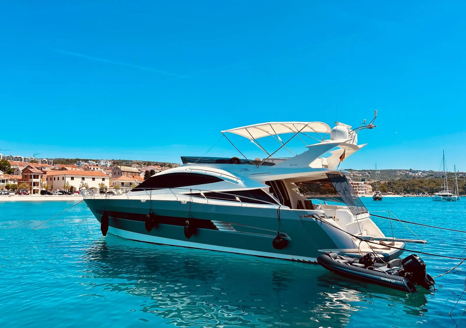 2009 Galeon 640