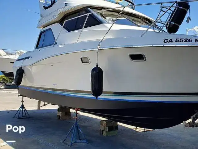 Bayliner Avanti 3488 Command Bridge