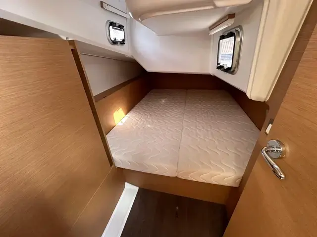 Jeanneau Sun Odyssey 380