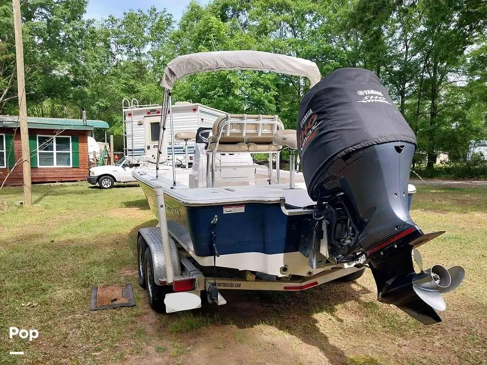 2016 Sportsman tournament 214 bay boat