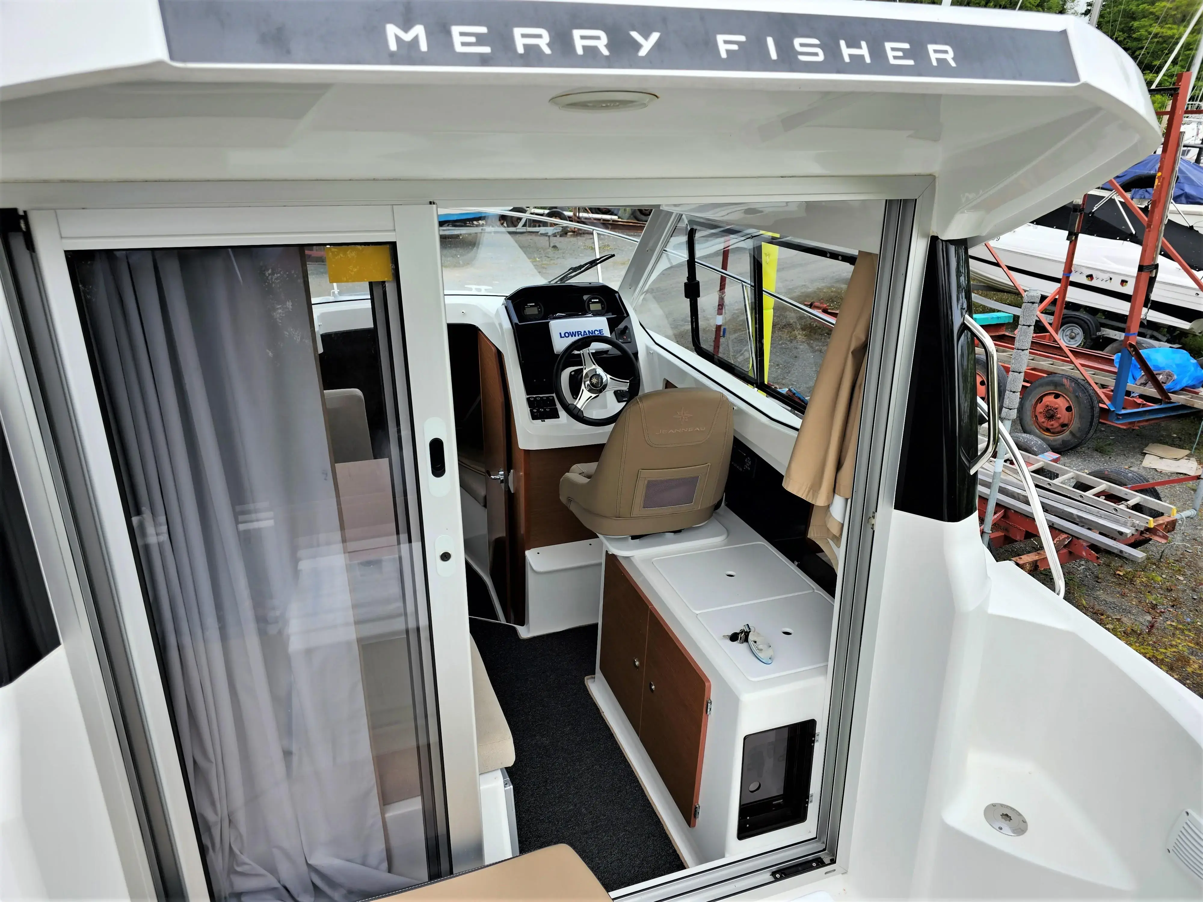 2016 Jeanneau merry fisher 695