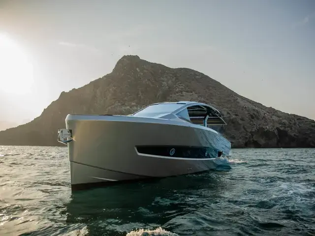 Tesoro Yachts T50