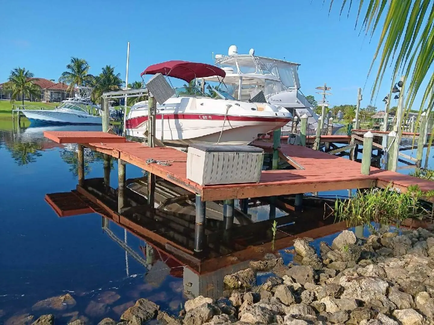 2004 Chaparral 250 signature